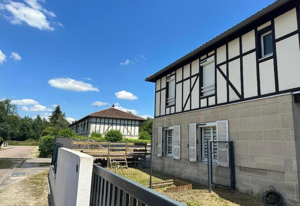 Charmante Maison Comme Chez Soi Saint-Amand-sur-Fion Εξωτερικό φωτογραφία